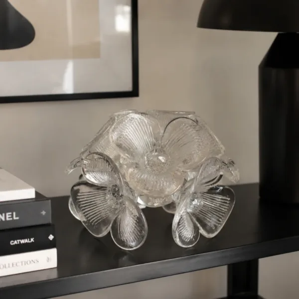 Lüks El Yapımı Kristal Cam Çiçek Dekoratif Obje – El Kesmesi Kristal Top Detaylı
