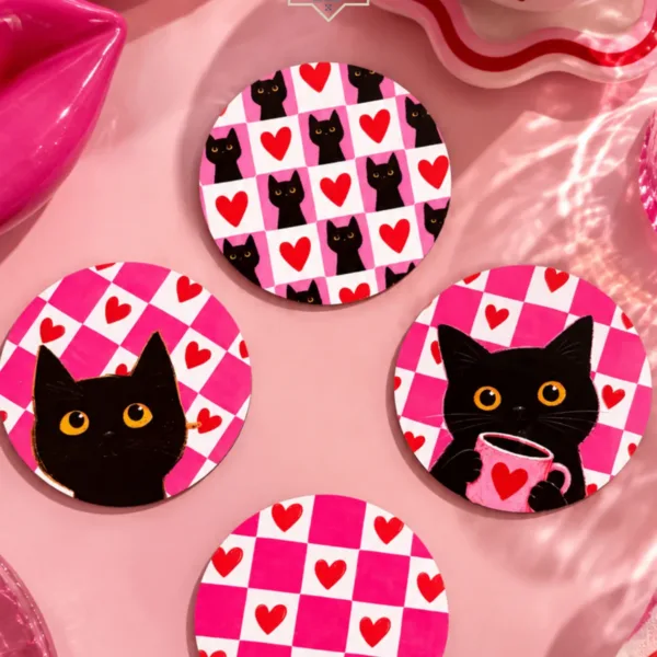Pembe Kedi & Kalp Desenli 4’lü Bardak Altlığı Seti - 9 cm, 3 mm MDF, UV Baskı